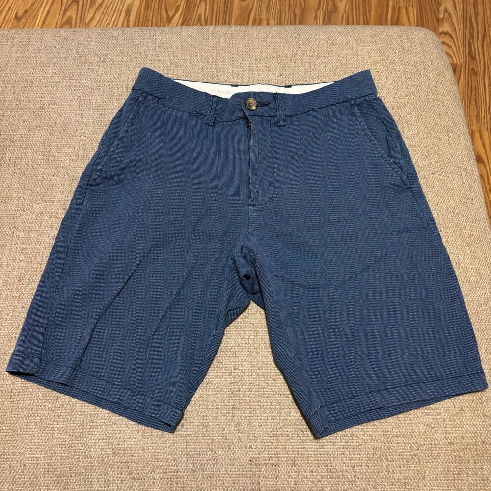 Old Navy Ultimate Slim Men’s Shorts